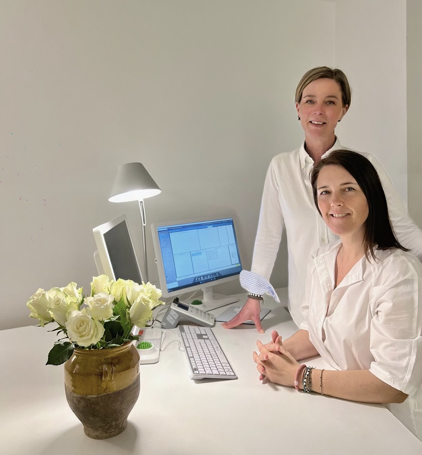 Praxisteam Frau Nicole Fellerer und Frau Susanne Sanchioni