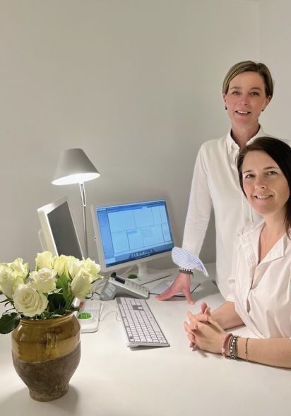 Praxisteam Frau Nicole Fellerer und Frau Susanne Sanchioni